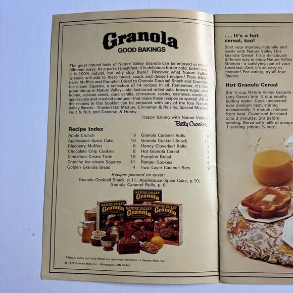 Vintage 1978 Cookbook Granola Good Bakings Paperback - Picture 2 of 5